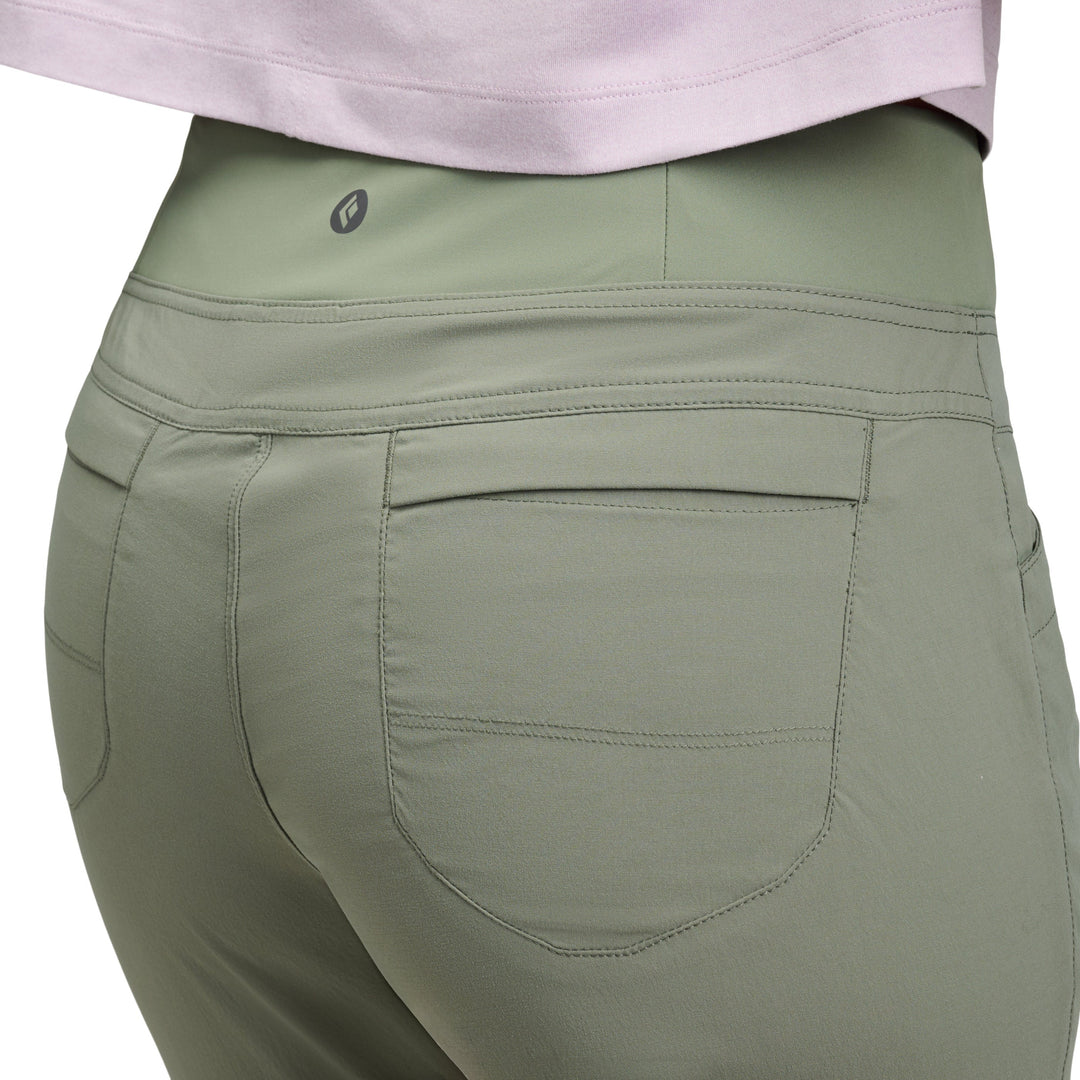 Women's Technician Jogger Pants