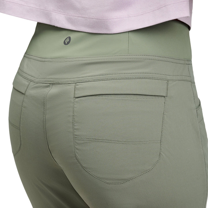 Women's Technician Jogger Pants