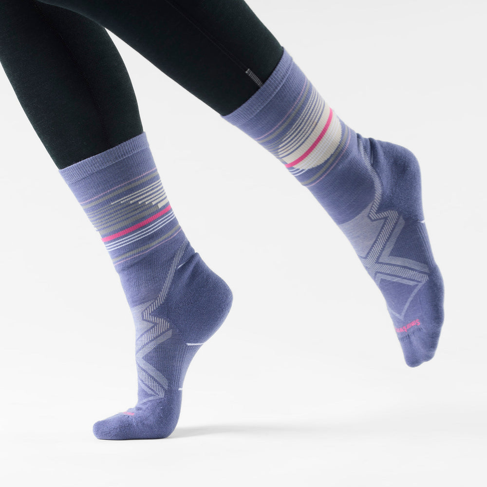 Women's Run Cold Weather Glow Track Crew Socks - Nightfall Blue