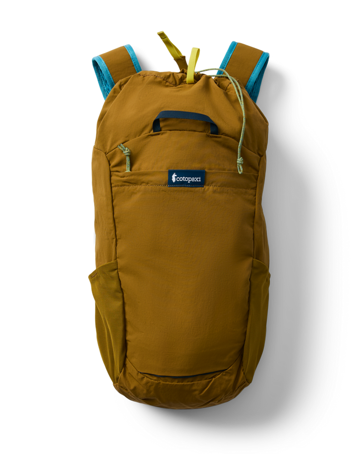 Empacable 16L Daypack - Log Cabin, lifestyle
